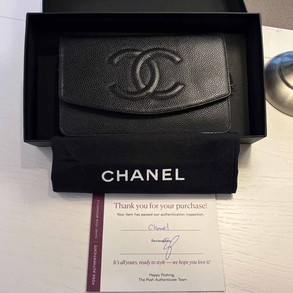 CHANEL Black Quilted CC Logo Wallet on Chain